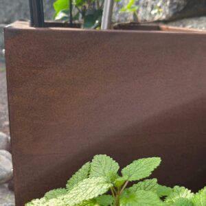 Blomsterkasse Rust 40x40cm