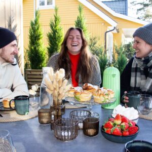 Pergola veggmontert høy | Sørøya | 3x3m sort