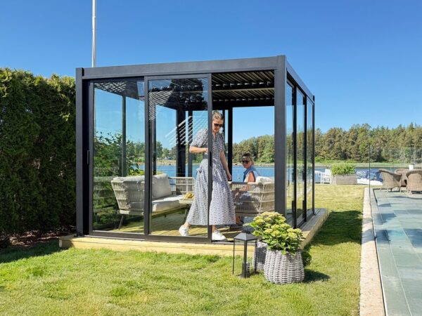 Pergola skyvedør | Sørøya | 270x218 | sort