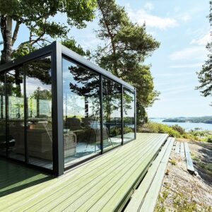 Large_Pergola med dør_4_3 Pergola skyvedør | Sørøya | 370x218 | sort