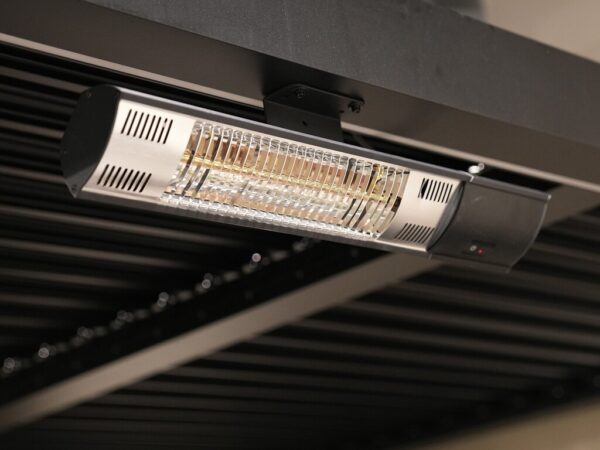 Large_Varmelampe 4_3 Veggmontert varmelampe 1500W