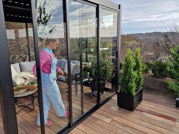 Pergola skyvedør | Sørøya | 270x218 | sort