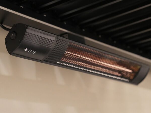 Large_stor varmelampe 4_3 Veggmontert varmelampe 2500W