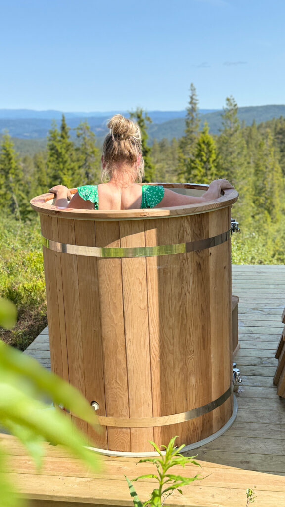 dame i kaldtvannskulp