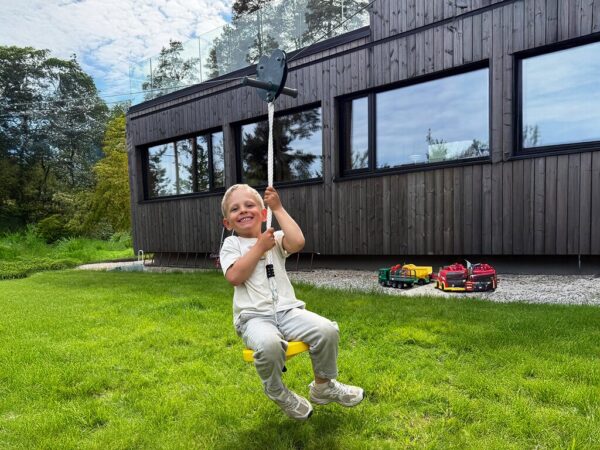 Zipline 30m med huske