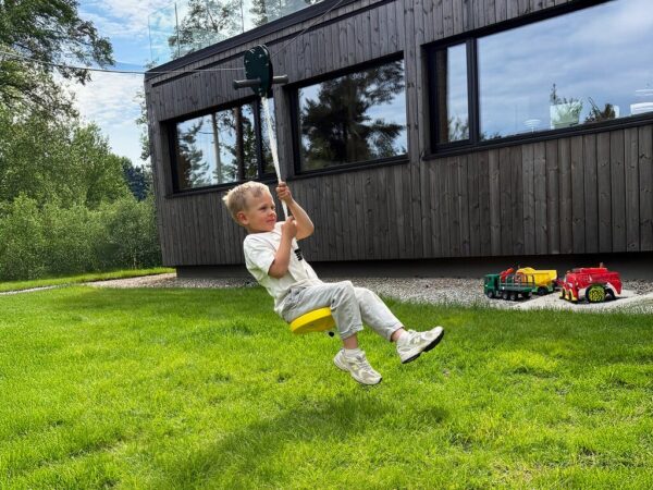 Zipline 30m med huske