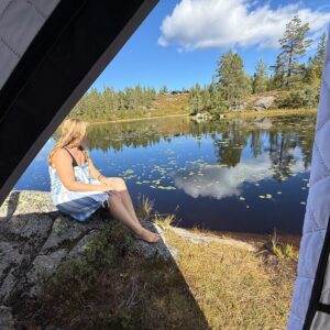 Badstutelt med vedovn